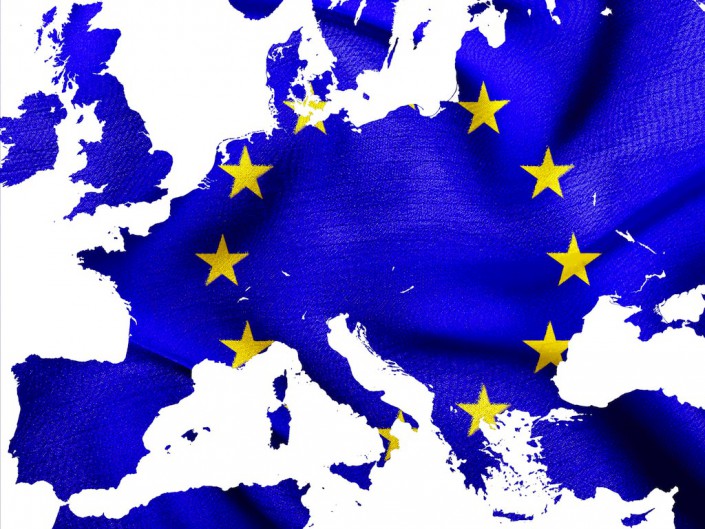 Salikto kravu pārvadājumus uz/no Eiropas, iknedēļas servisu sadarbībā ar partneriem Eiropā